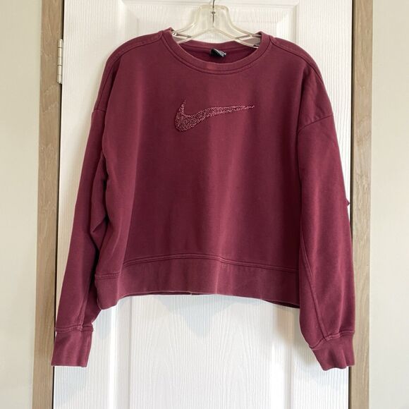 Nike sweatshirt Raised Logo Oversized Cropped Crewneck Burgundy Womens sz Large - Picture 1 of 8